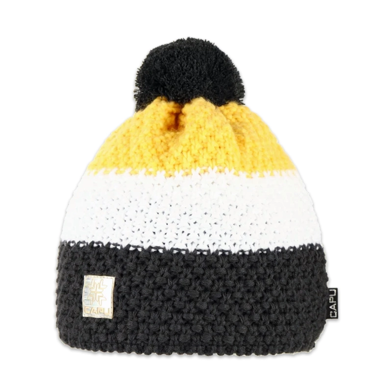 Dámská čepice s akrylovou bambulí 