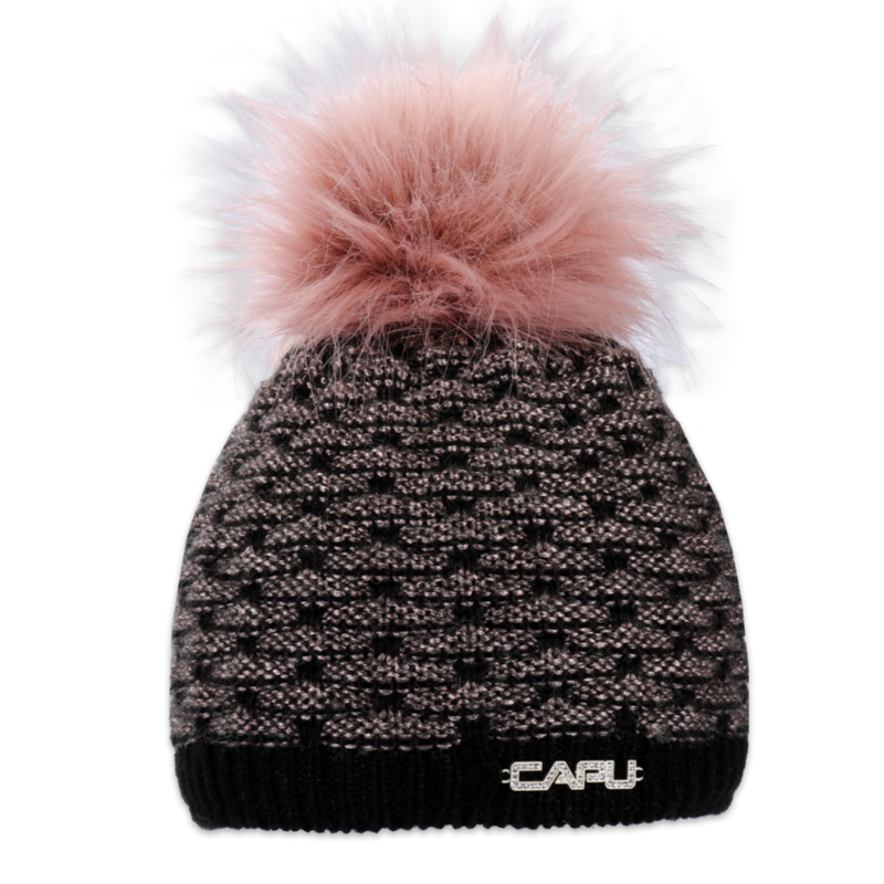 Dámská čepice s bambulí 