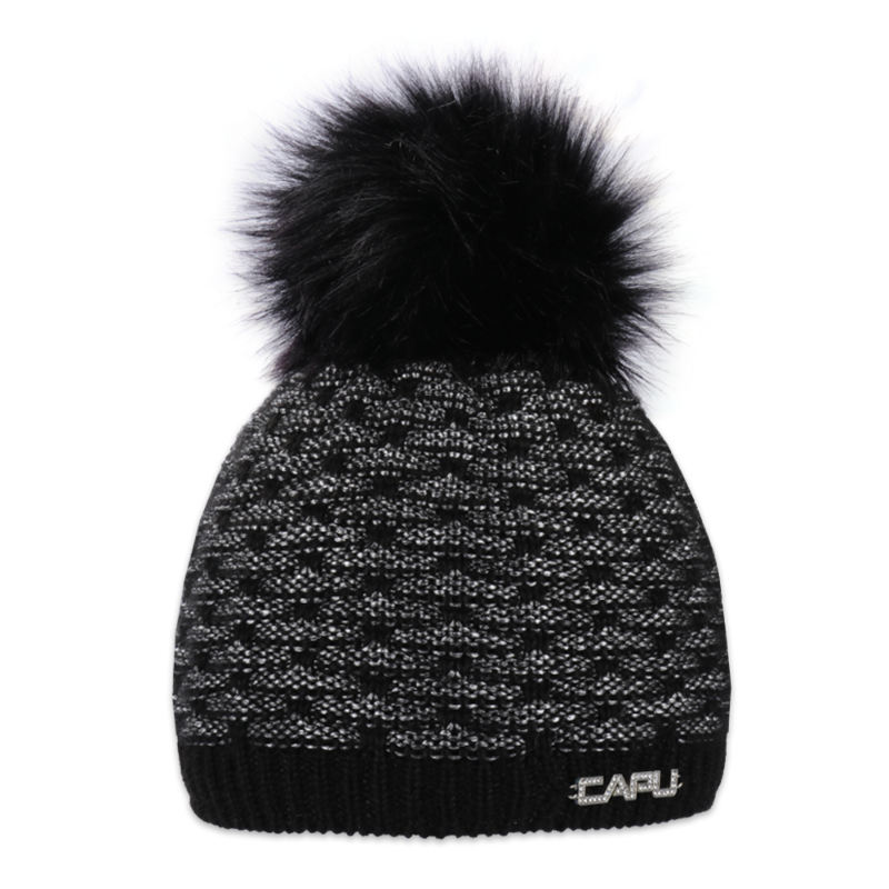 Dámská čepice s bambulí 