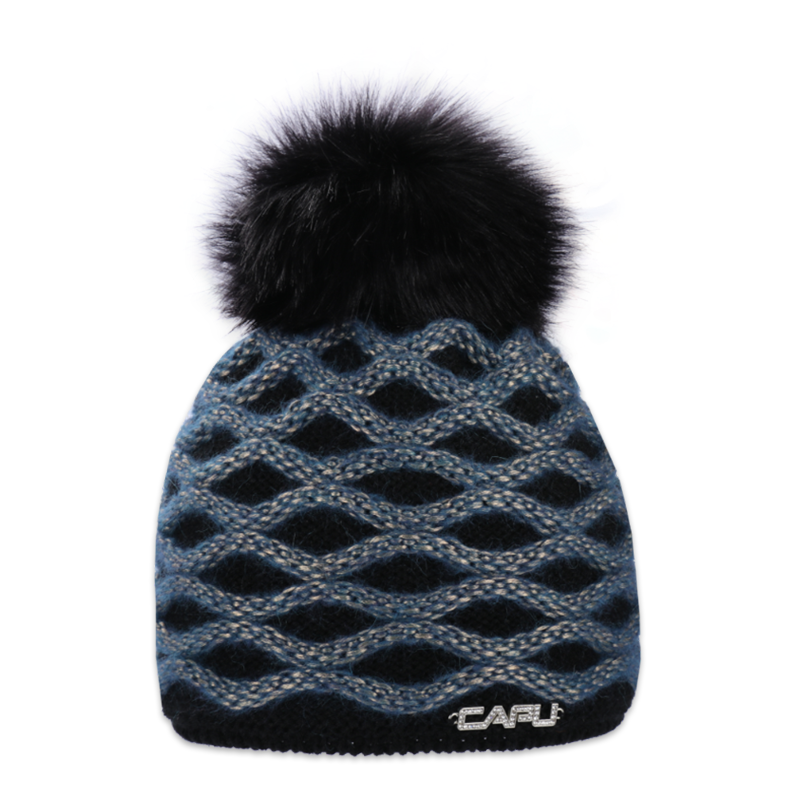 Dámská čepice s černou kožešinovou bambulí 