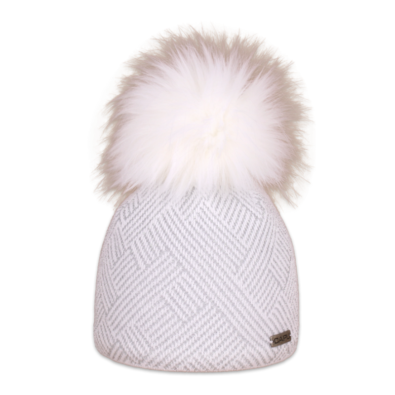 Dámská čepice s kožešinovou bambulí 
