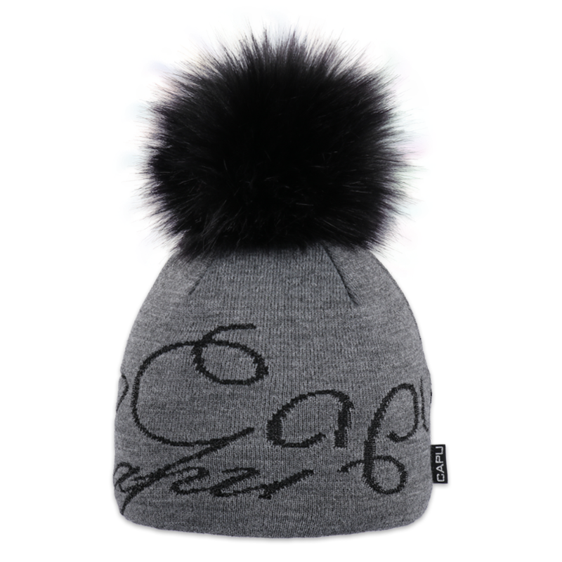 Dámská čepice s kožešinovou bambulí 