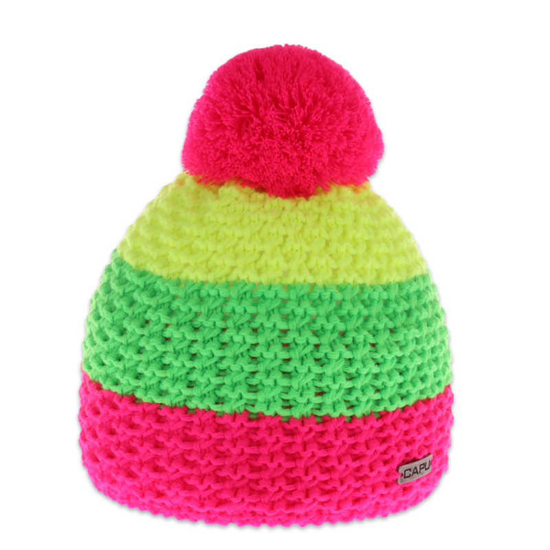 Dámská čepice s akrylovou bambulí 