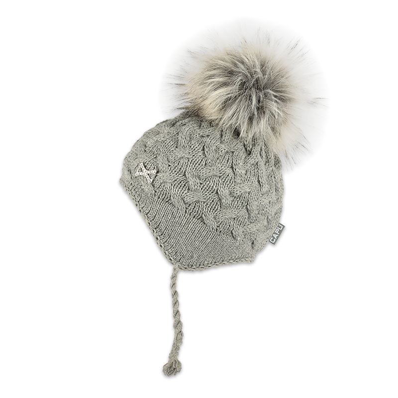 Dětská čepice s kožešinovou bambulí na uši