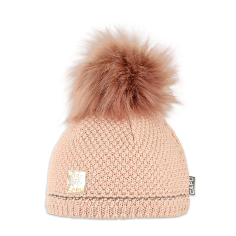 Dětská čepice s kožešinovou bambulí