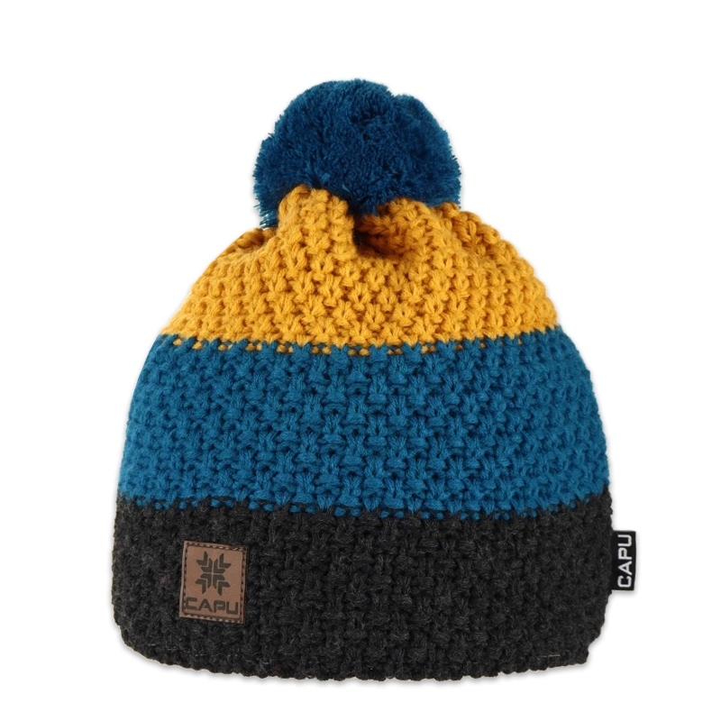 Pánská čepice s akrylovou bambulí