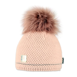 Dámská čepice s kožešinovou bambulí 