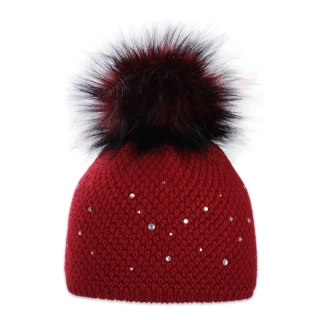 Dámská čepice s kožešinovou bambulí s kamínky